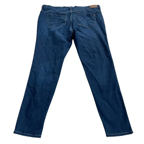 Madewell Skinny Jeans - 10 Inch High-rise • Size 36T (20)• Dark Wash - Picture 4 of 6